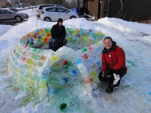 In the middle of maknig the igloo.